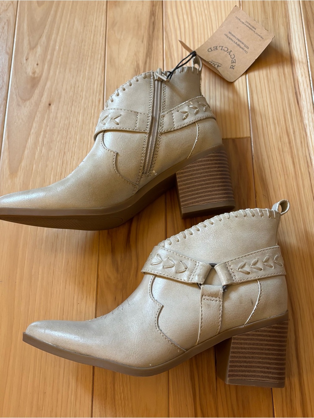 NEW Frye & Co Palma Western Harness Stacked Heel Ankle Boots - Picture 7 of 13